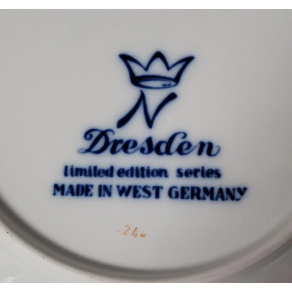 1973 Dresden Christmas Holy Night Limited Edition Collector Plate West Germany